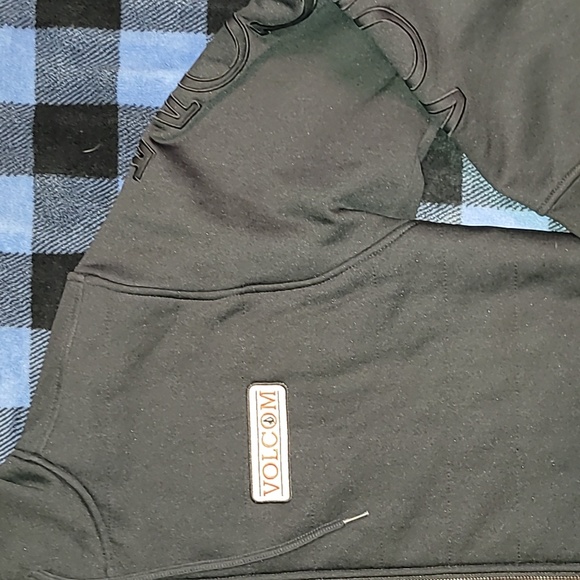 Volcom. Full-zip. Lined. Thick. Garage hooded jacket. Oversized Medium. - Picture 8 of 16